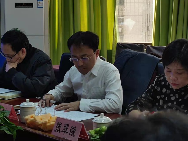 刘总.jpeg 刘总.jpeg